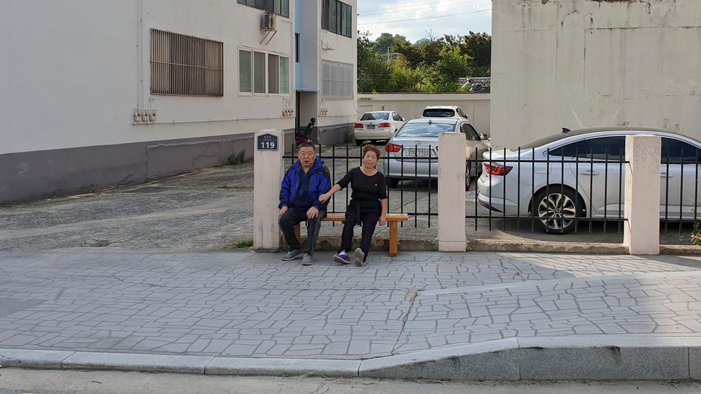 합천읍 시가지 이동식 벤치 60개소 추가 설치