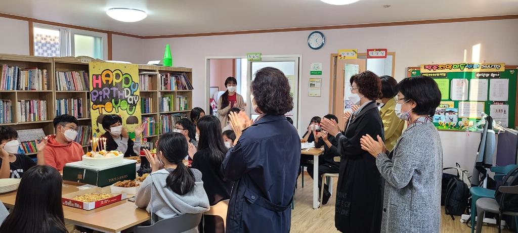 합천군 정심회, 지역아동센터 아동 생일축하 특성화사업 추진 