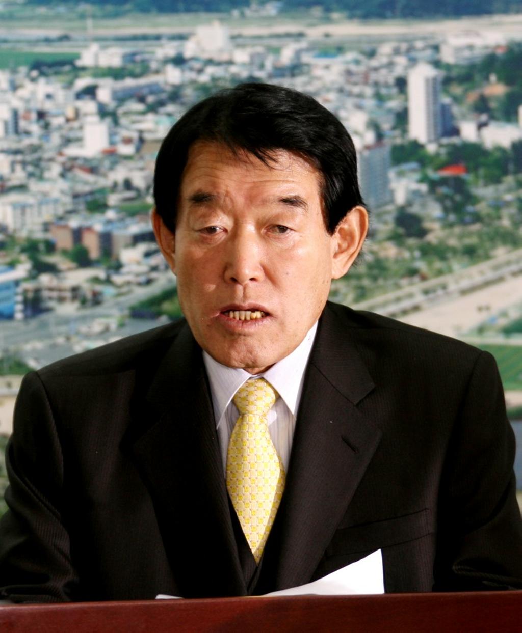 심의조 전 군수