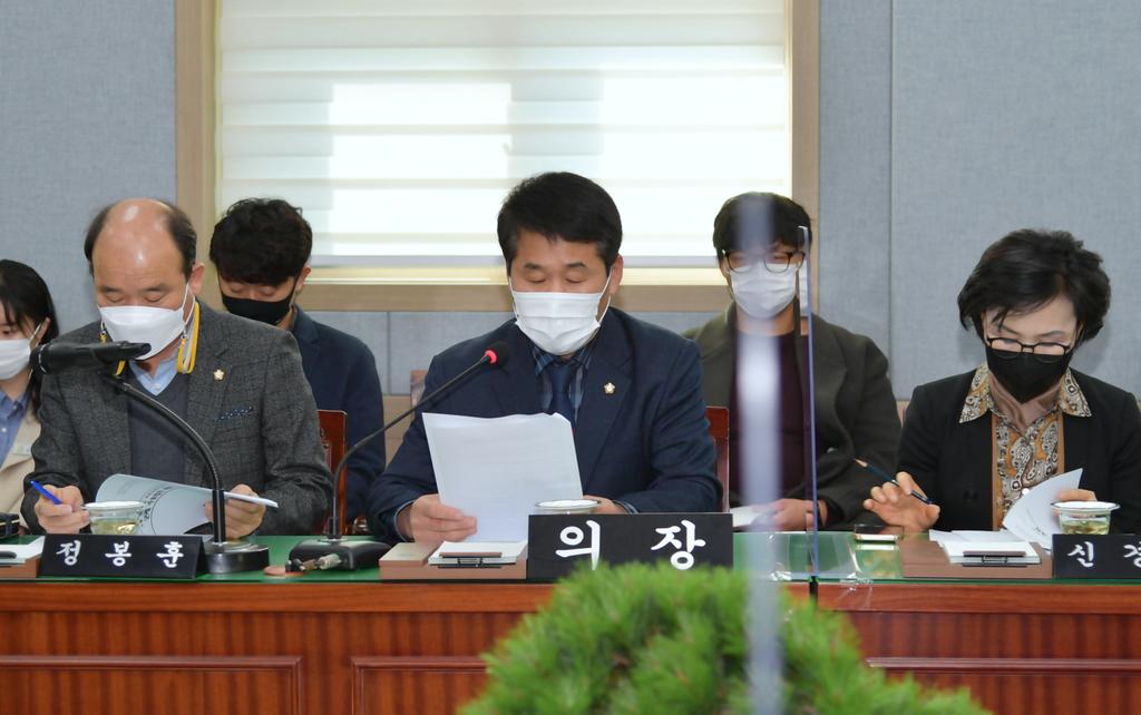 합천군의회 2월 정례간담회 개최