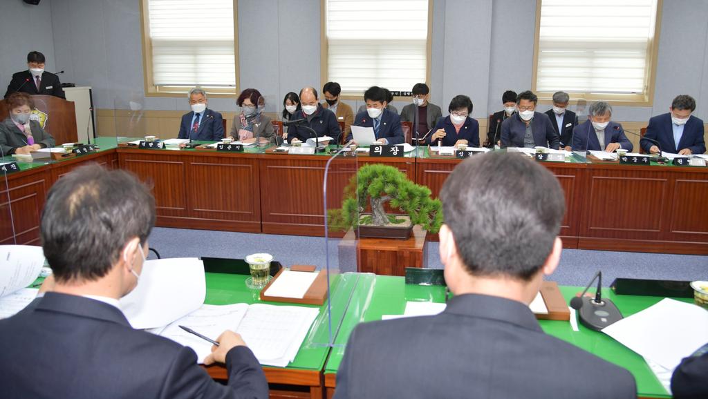 합천군의회 3월 정례간담회 개최