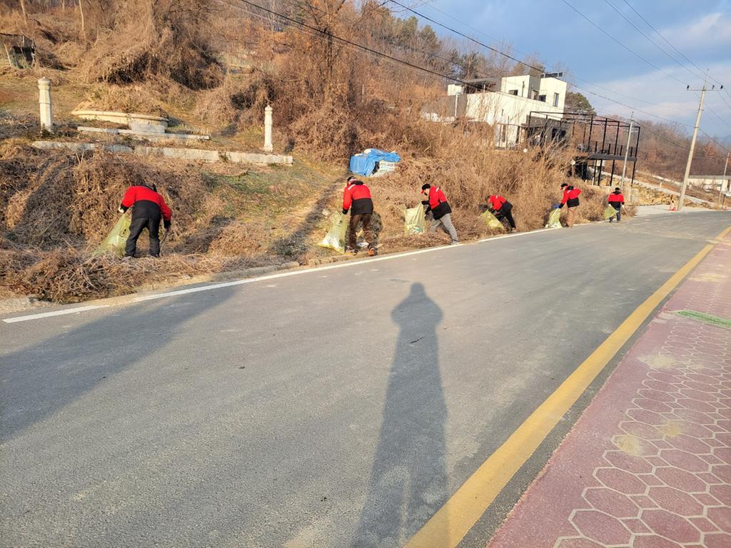 합천읍, 산불감시원 환경정화활동 전개