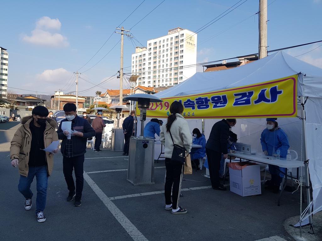 합천군,‘신속항원키트’로 전수검사 확대 실시