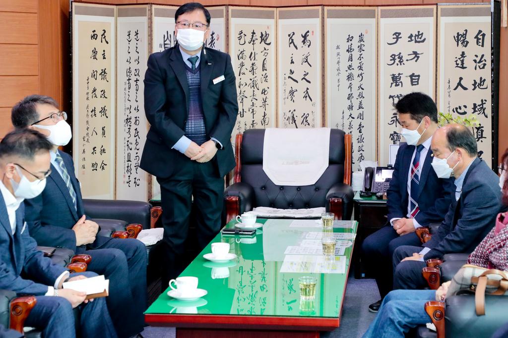 이선기 합천군수 권한대행 군의회와의 간담회 개최