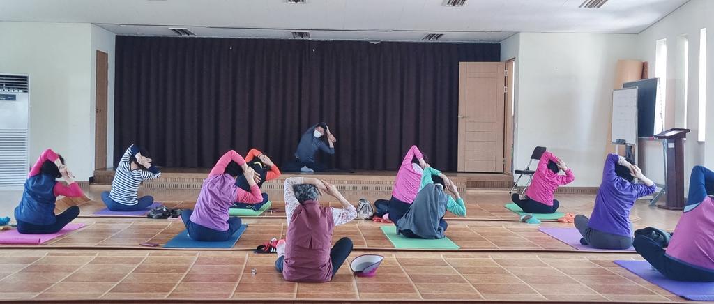 쌍책면, 찾아가는 여성취미강좌‘요가교실’개강