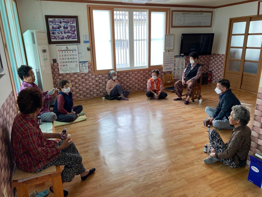 삼가면, 경로당 운영 재개 및 어버이날 맞아 전 경로당 순회 방문 실시