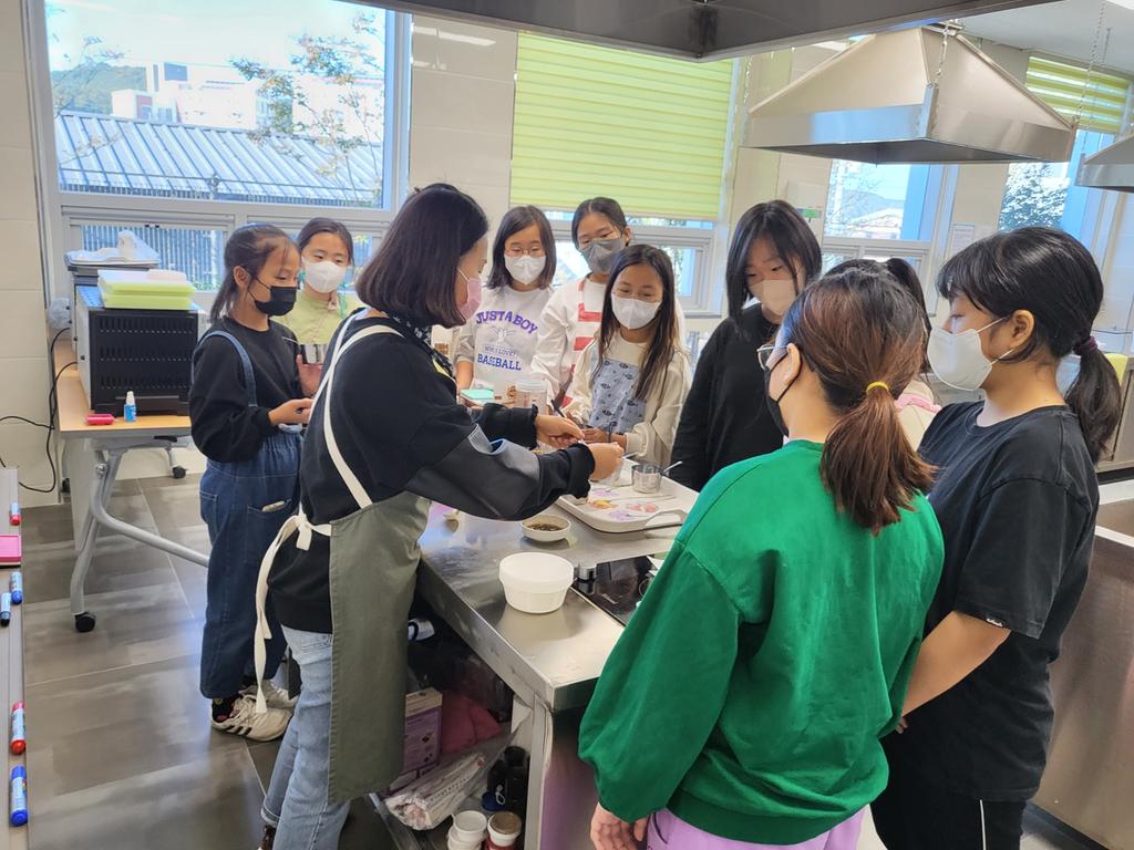 합천군청소년문화의집, 방과후 프로그램 「잇츠야미 쿠킹」 운영