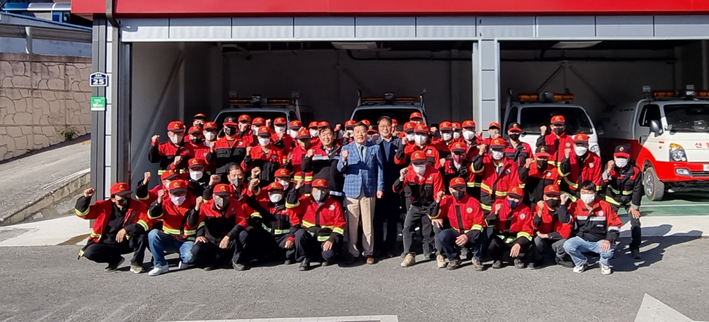 김윤철 합천군수, 산불전문진화대에 산불대응 총력 당부