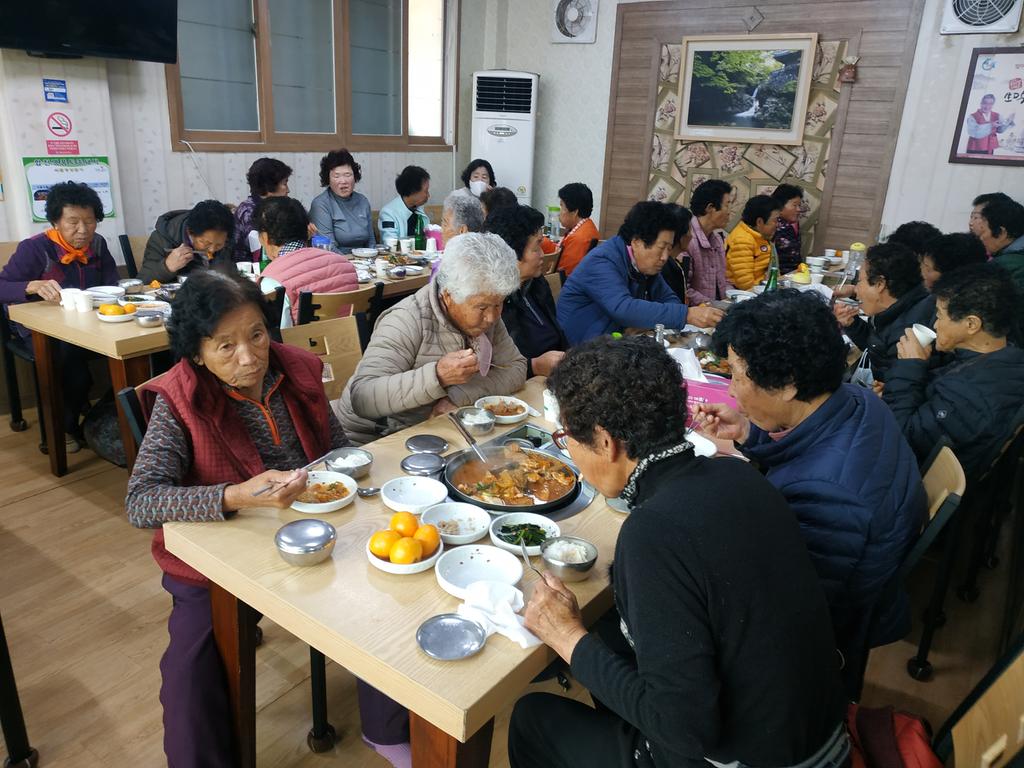 묘산면 자원봉사회 사랑의 목욕봉사 실시