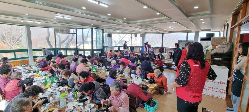 대병면 자원봉사회 「어려운 노인 목욕봉사」 실시