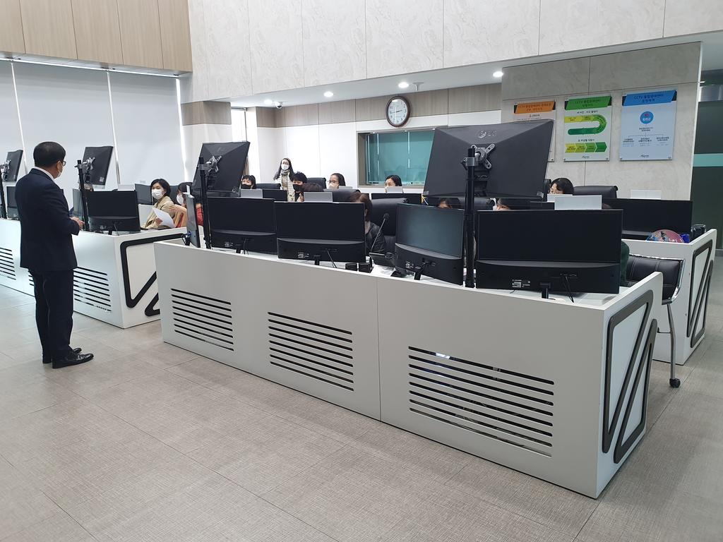 합천군, CCTV 관제요원 대상 직무교육 실시