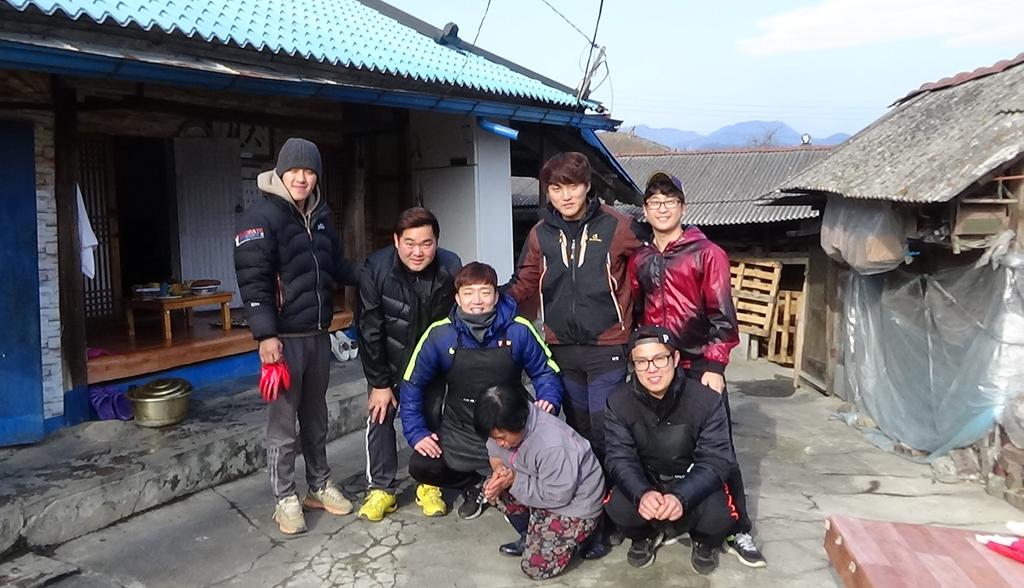 합천 88 무진 동우회, 합천군에 이웃돕기 성금 100만원 기탁