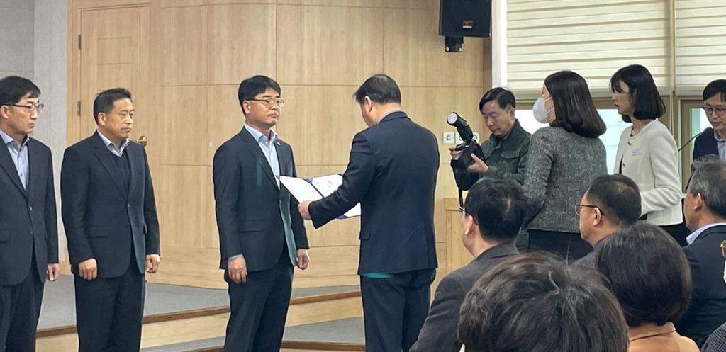 야로면, 지방세정운영 읍면평가 “최우수상” 수상