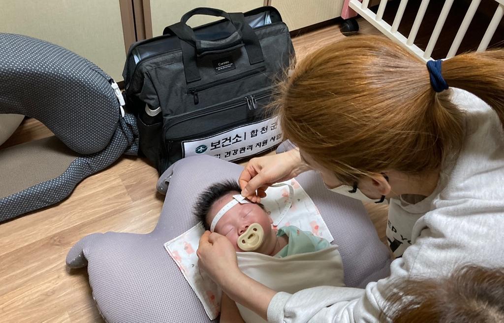 “똑똑똑, 엄마와 아기는 안녕한가요?” 