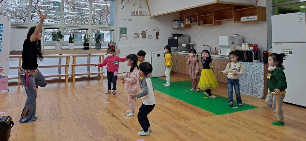 합천군육아종합지원센터 밸리댄스 교육
