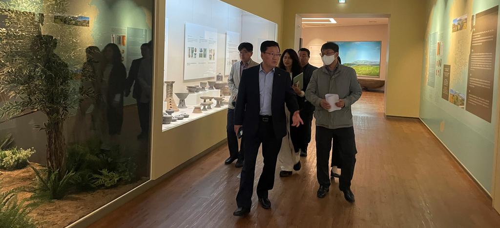 이선기 합천부군수, 경상국립대학교박물관장과 합천박물관 활성화 협력방안 논의