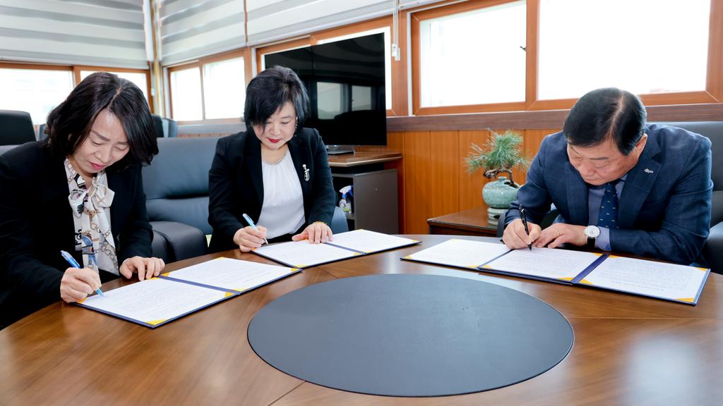 합천군, 합천어린이집 및 삼가어린이집 위수탁 계약 체결 