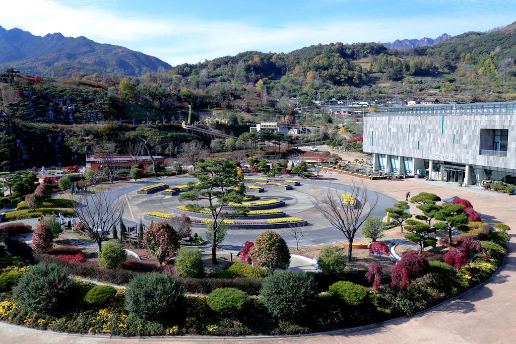 합천 대장경테마파크 봄맞이 주말 이벤트 운영 