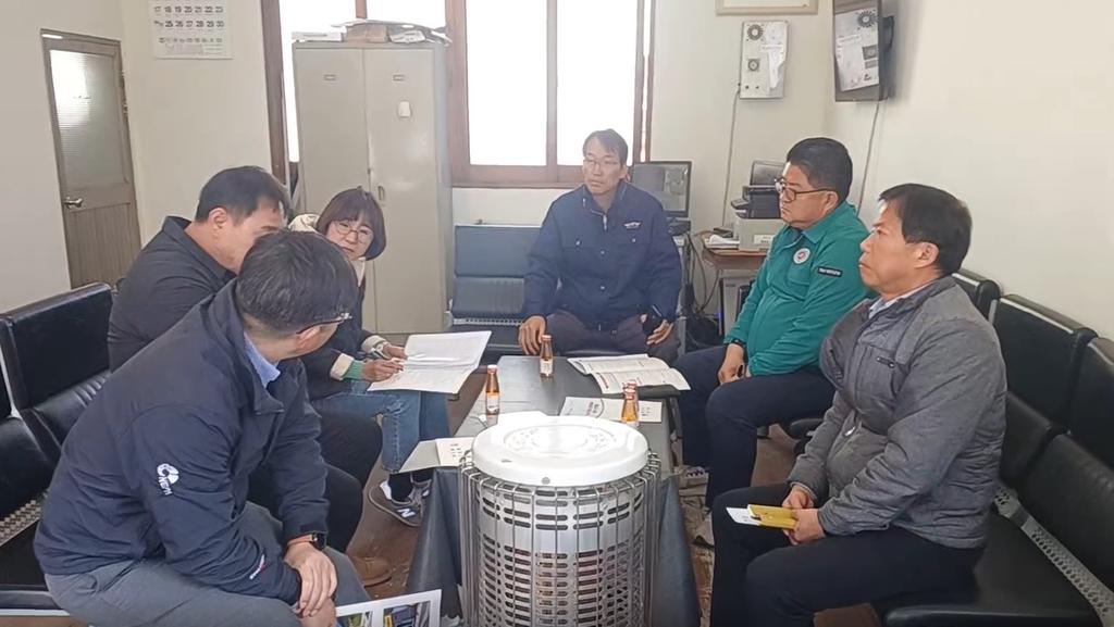 합천군, 아프리카돼지열병 차단 드론 방역...총력 대응