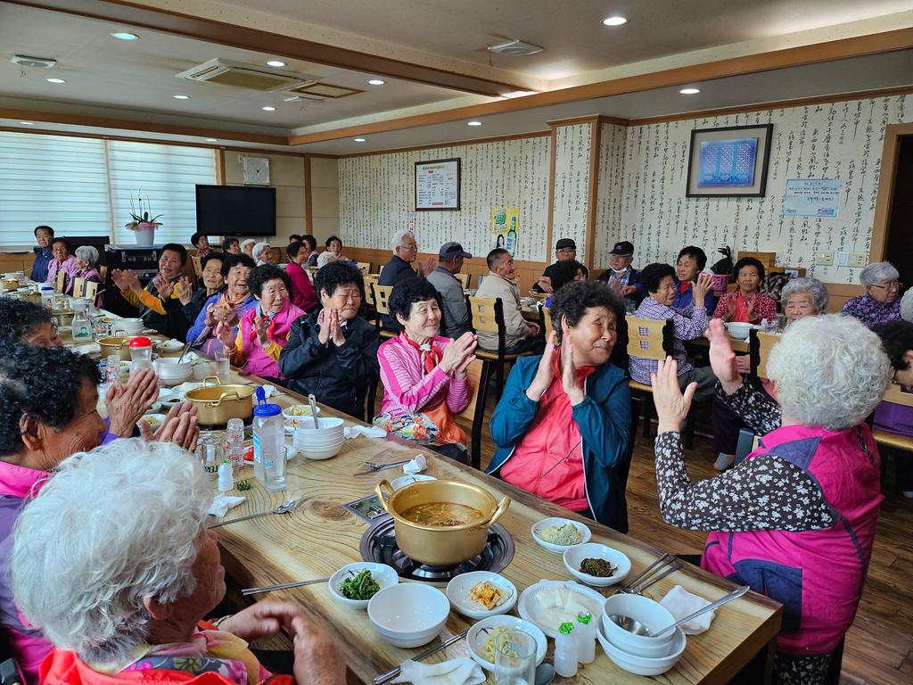 합천군 적중면 자원봉사회, 목욕봉사 실시