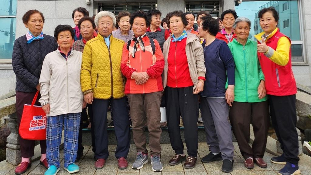 합천군 대양면 자원봉사회, 어르신 목욕봉사 실시  