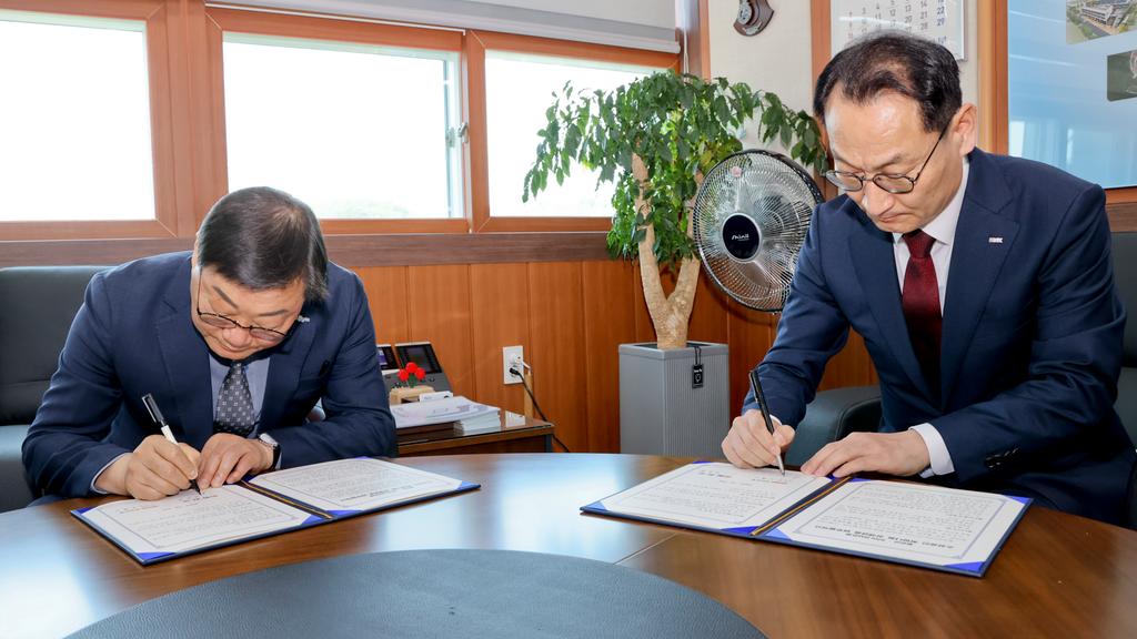 합천군-경남은행, 군 단위 최초 소상공인 희망나눔 상생금융 협약