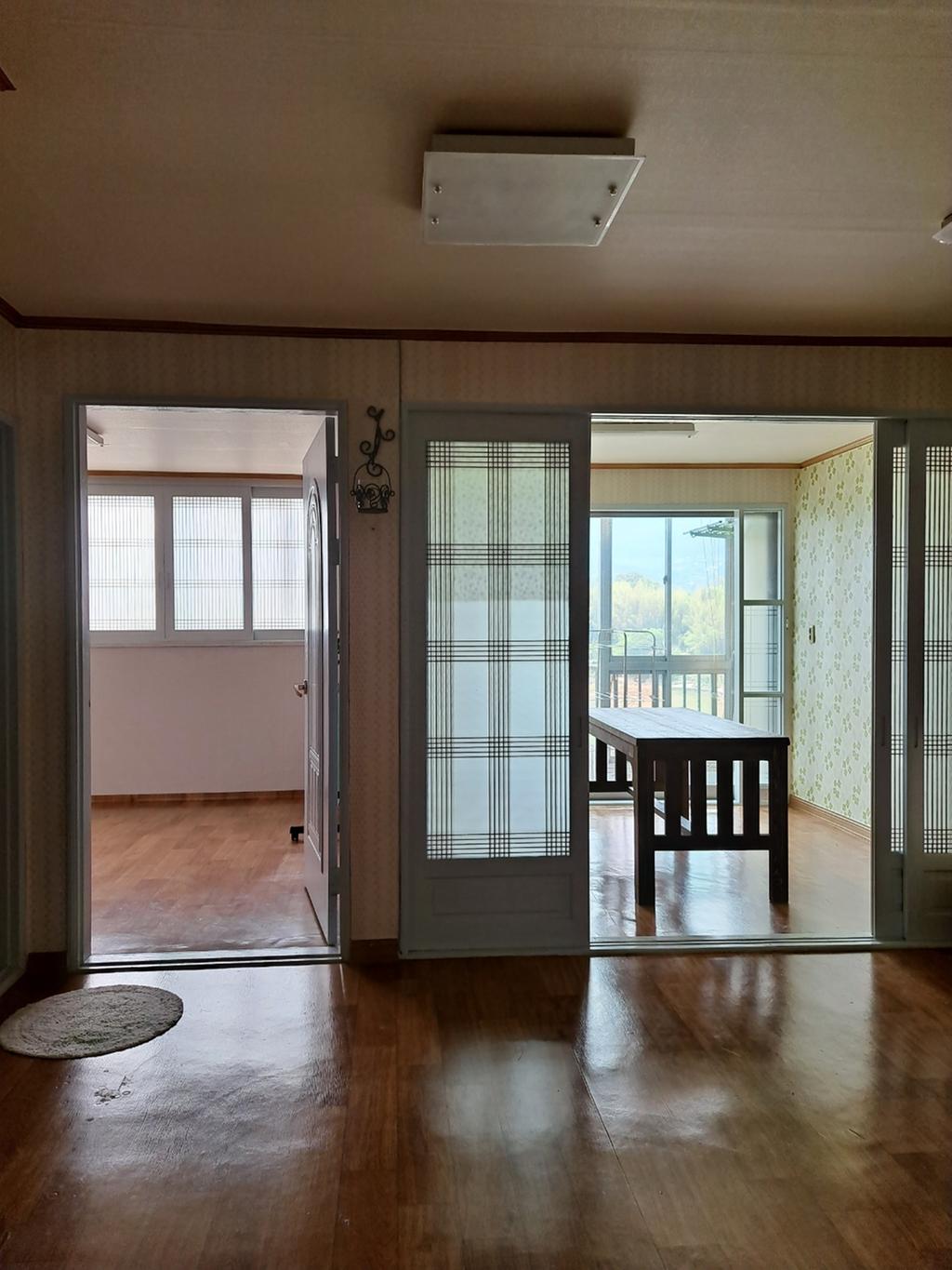 거실에서 방1, 2