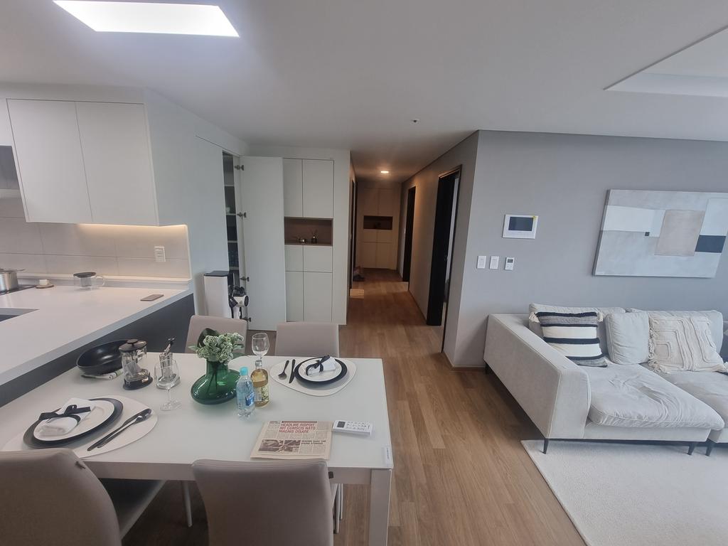 A타입 입구 및 거실