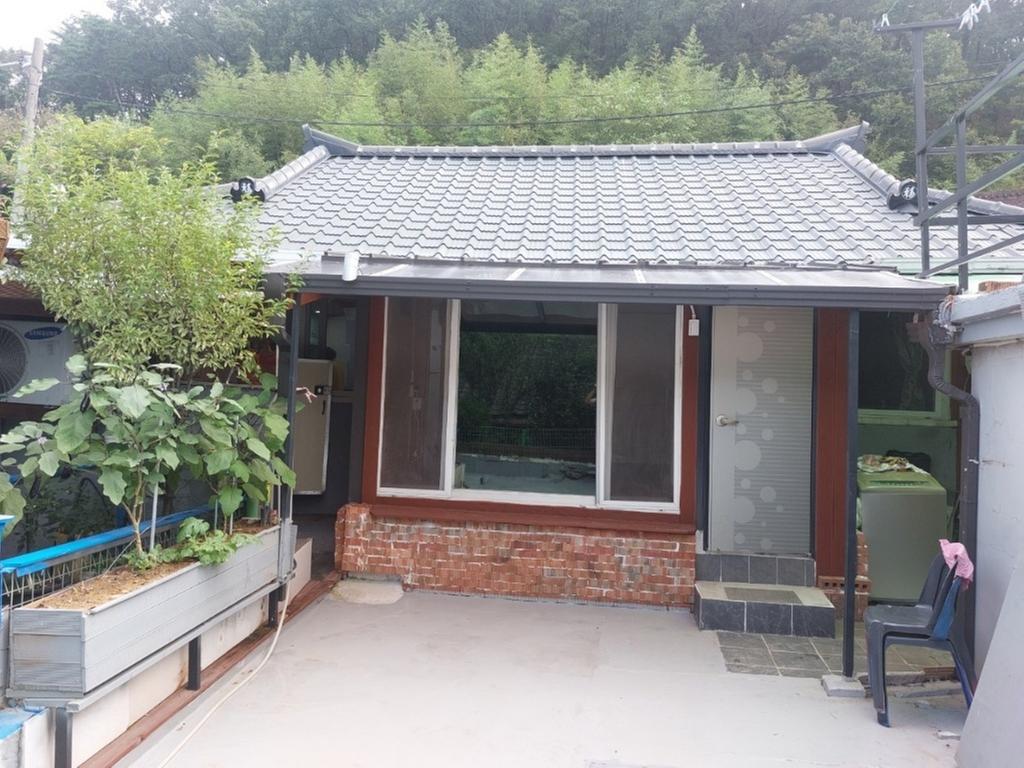 집 전경
