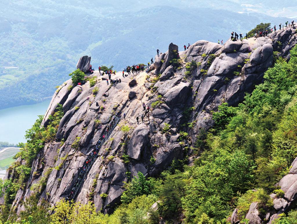 모산재